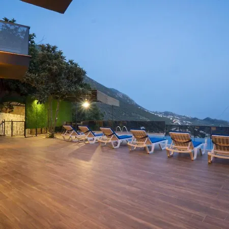 5 Bedroom - 5541 Villa Kalkan