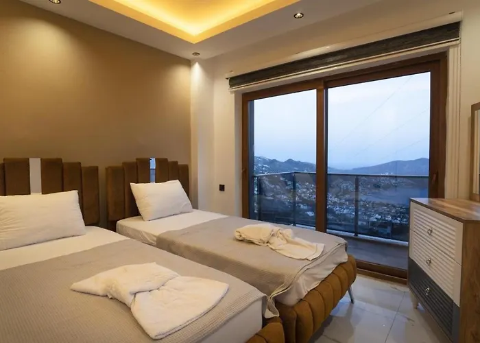 5 Bedroom - 5541 Vila Kalkan