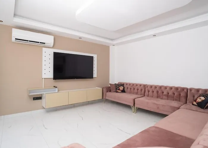 Vila 5 Bedroom - 5541