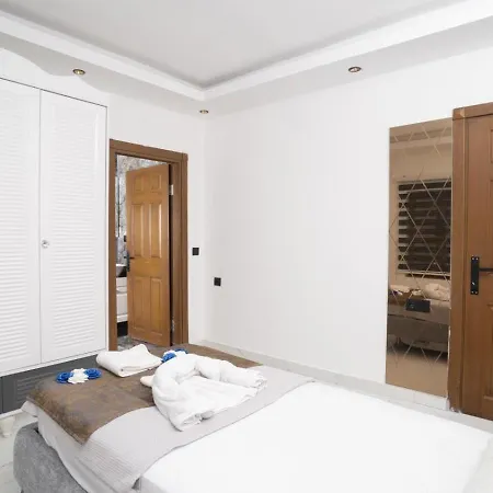 5 Bedroom - 5541 * Kalkan